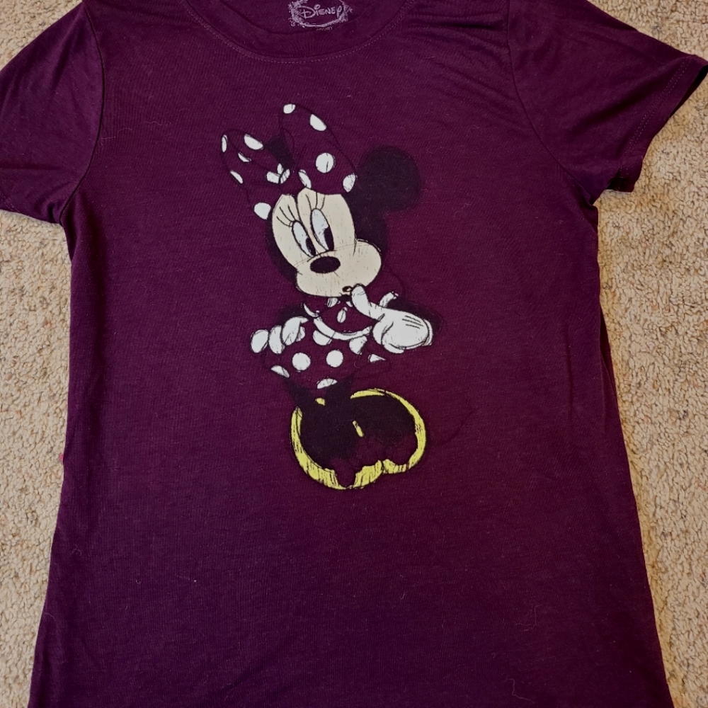 Womens minnie mouse shirt